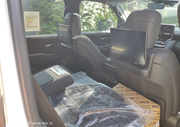 Toyota Land Cruiser cena 130000 przebieg: 300, rok produkcji 2023 z Kraków małe 742